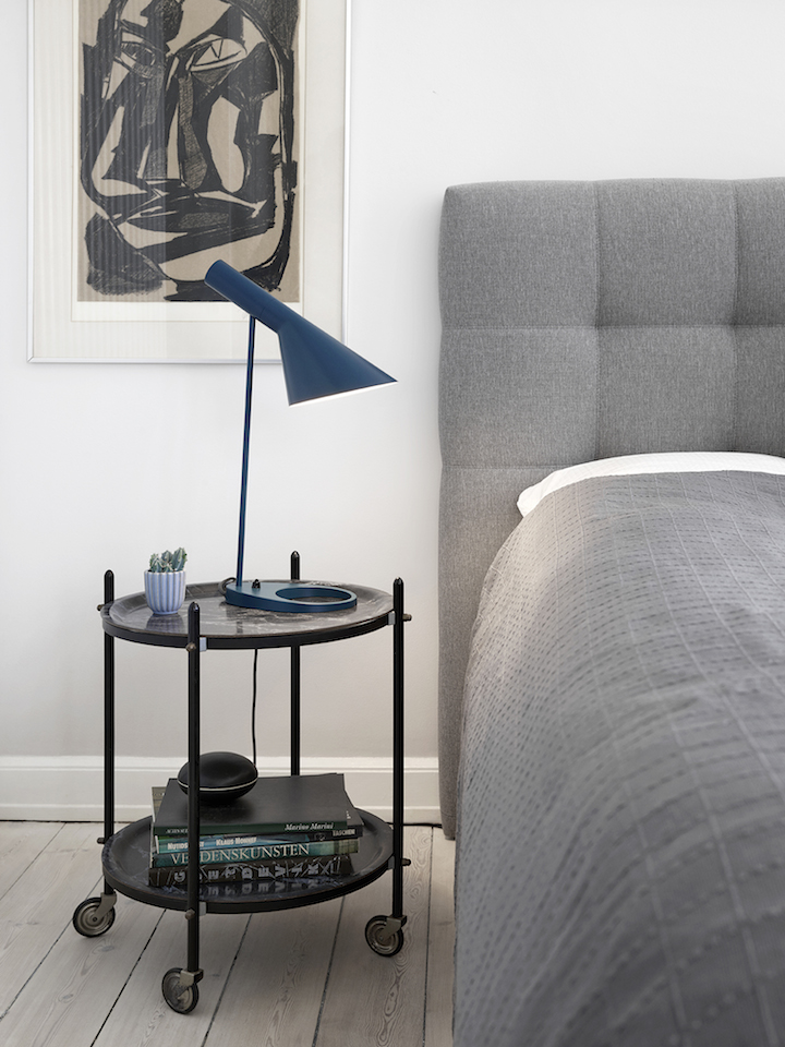 bedside-table-photo-pia-winther