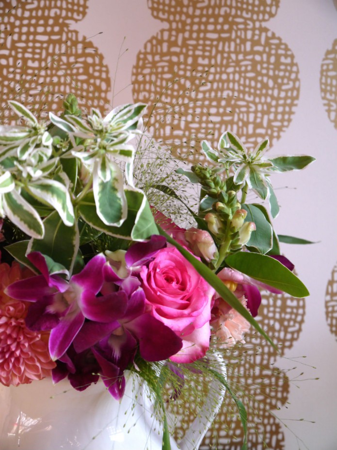 floral ararngement by atelier carmel