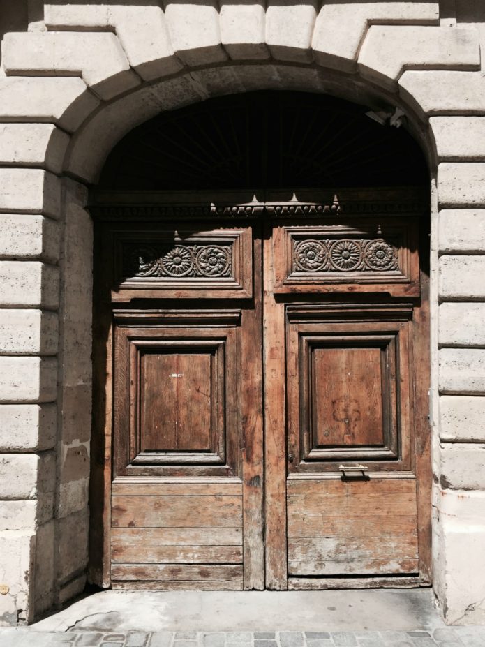 paris_door_2