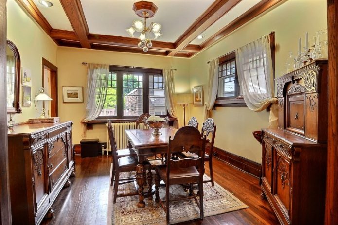 dining room before we bought_forever house